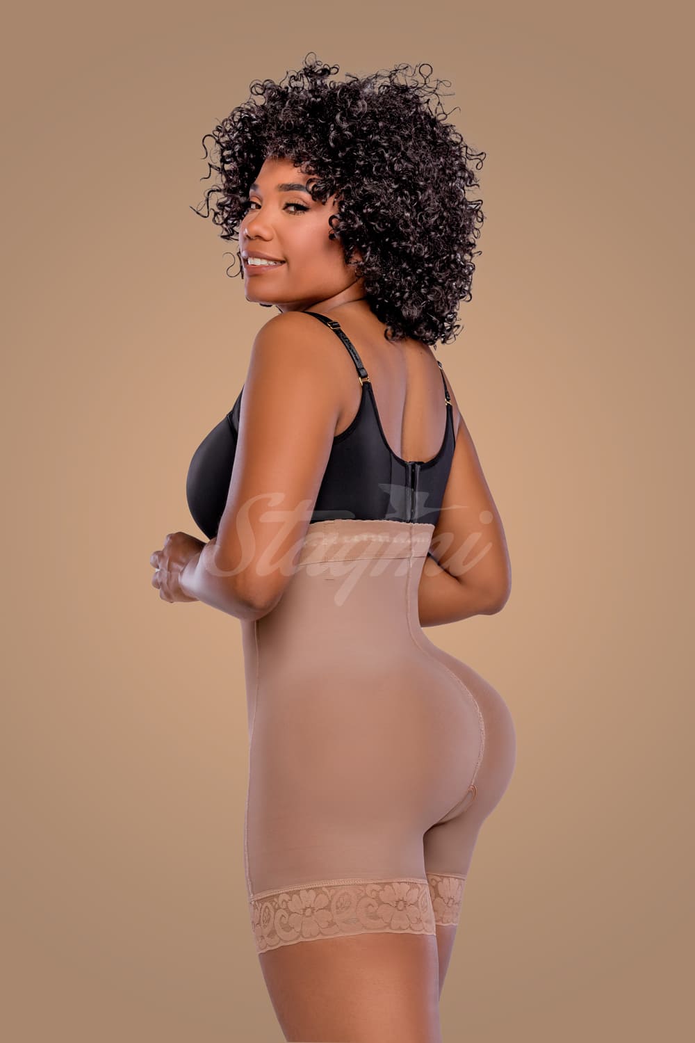 Panty Faja invisible estable, ideal para vestidos uso diario y no se enrolla garantizado de color Beige Black y cocoa